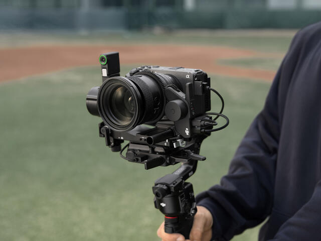 Opptil 3 kg nyttelast, kraftigere motor og bedre stabiliseringsalgoritme og støtte for DJI Focus Pro.