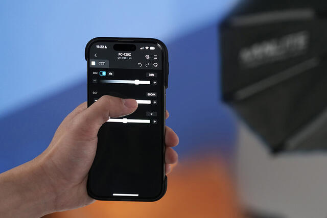 Styr lyset med Nanlink-appen på telefonen din.