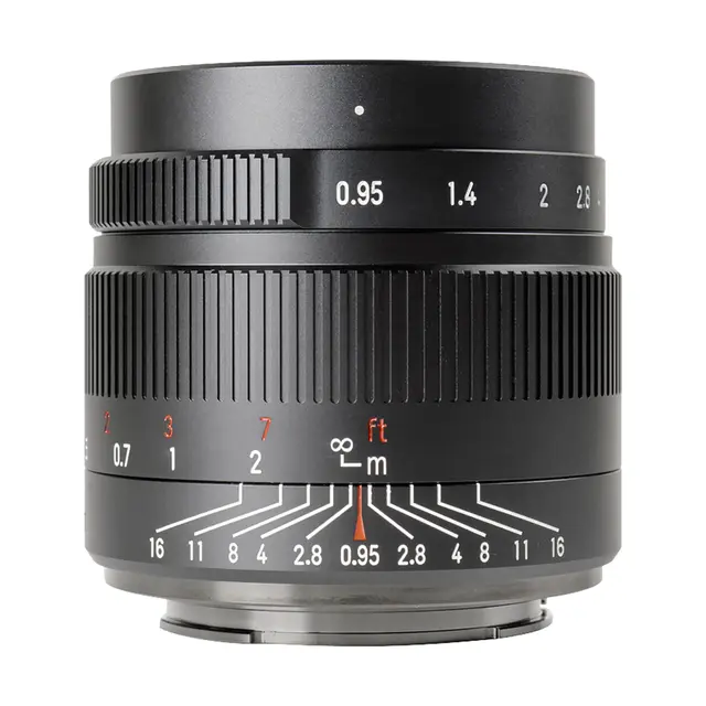 7Artisans 35mm f/0.95 RF mount  APS-C. Sort 