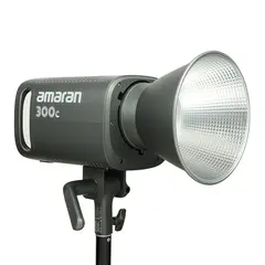 Amaran 300c LED Lampe 300W. 2500-7500K Fullfarge RGB LED