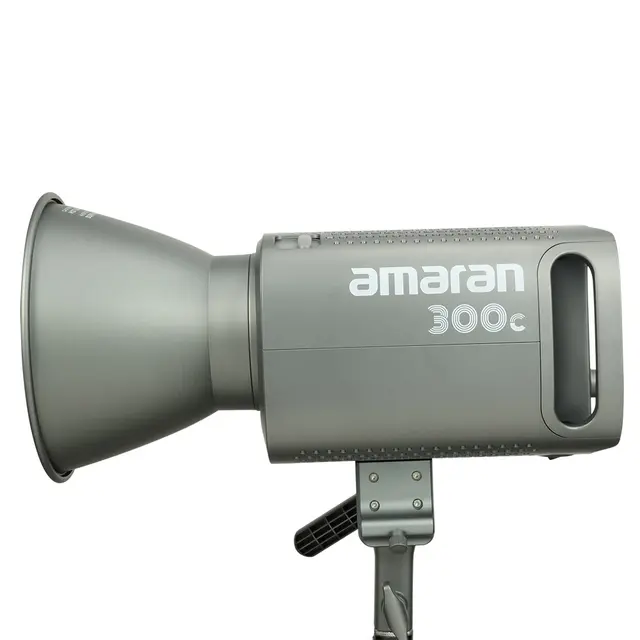 Amaran 300c LED Lampe 300W. 2500-7500K Fullfarge RGB LED 