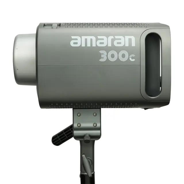 Amaran 300c LED Lampe 300W. 2500-7500K Fullfarge RGB LED 
