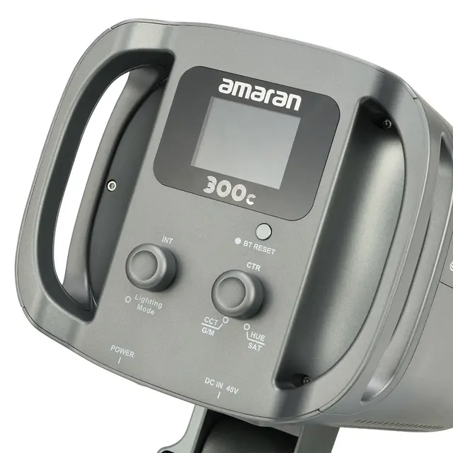 Amaran 300c LED Lampe 300W. 2500-7500K Fullfarge RGB LED 