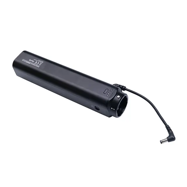 Amaran T4c RGBWW LED Tube Light 40W. 2500K-7500K. Batterigrep 