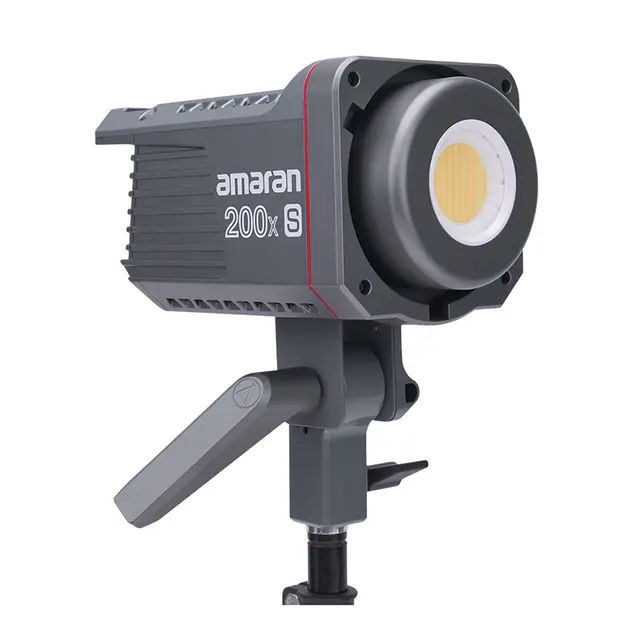 Amaran 200x S LED Lampe 200W. 2700-6500K BiColor 