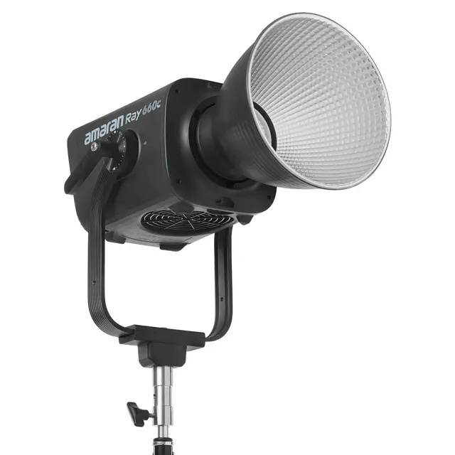 Amaran Ray 660c RGB LED Monolight 660W. 2300-10000K. 38500 lux 