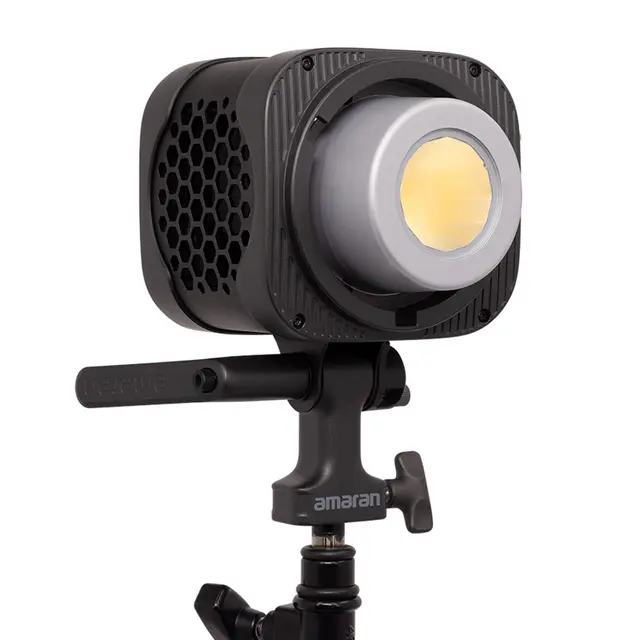 Amaran Halo 200x 200W. 2700K-6500K. Bi-Color 