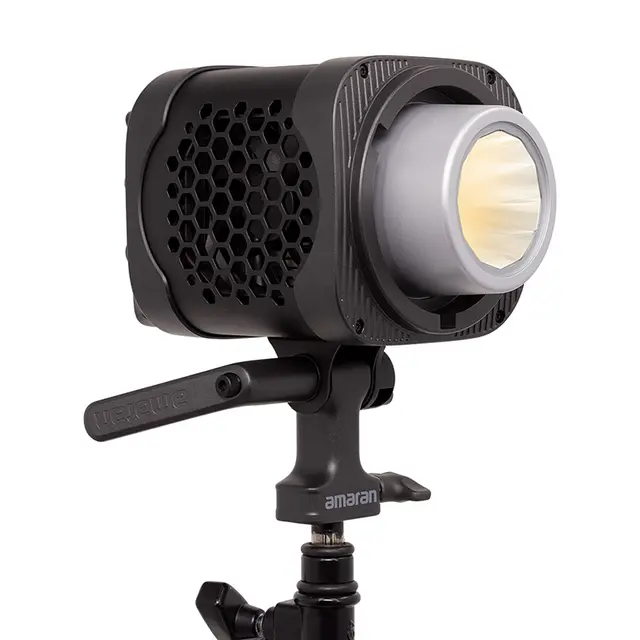 Amaran Halo 300x 300W. 2800–6500K. Bi-Color 