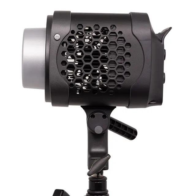 Amaran Halo 300x 300W. 2800–6500K. Bi-Color 