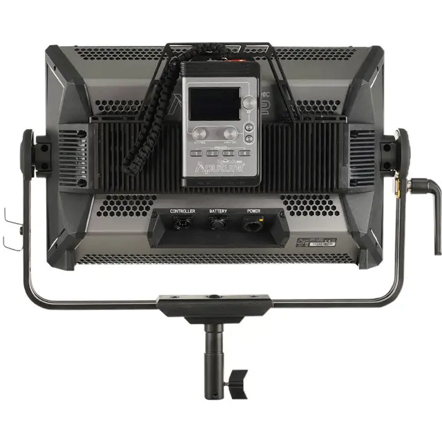 Aputure Nova P300c Kit RGB LED Panel inkl Koffert 