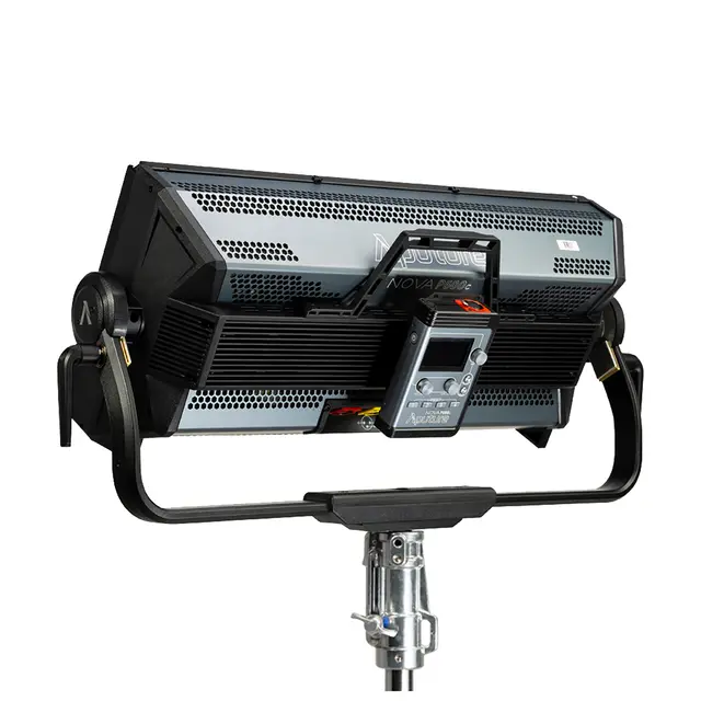 Aputure Nova P600c Kit RGBWW LED Panel. Hard Shell Rolling Case 