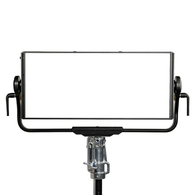 Aputure Nova P600c Kit RGBWW LED Panel. Hard Shell Rolling Case 