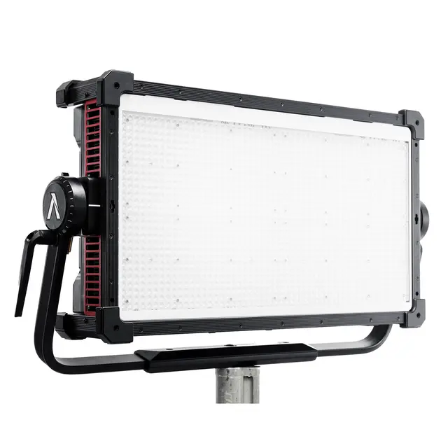 Aputure NOVA II 2x1 med Hardcase 1000W justerbart fullfarge panellys 
