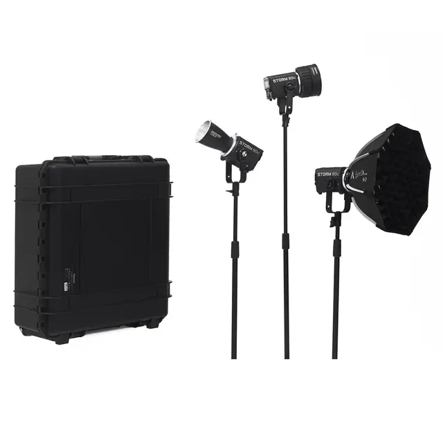 Aputure Storm 80c LED Monolight 3-Light 80W. 1800-20000K. Med Trillekoffert 