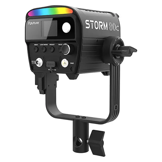 Aputure Storm 80c LED Monolight 3-Light 80W. 1800-20000K. Med Trillekoffert 