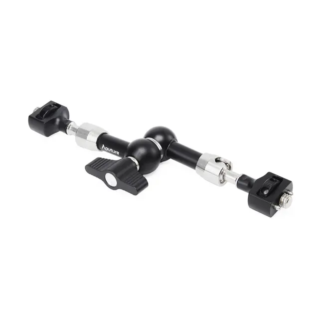 Aputure Storm 80c LED Monolight 3-Light 80W. 1800-20000K. Med Trillekoffert 