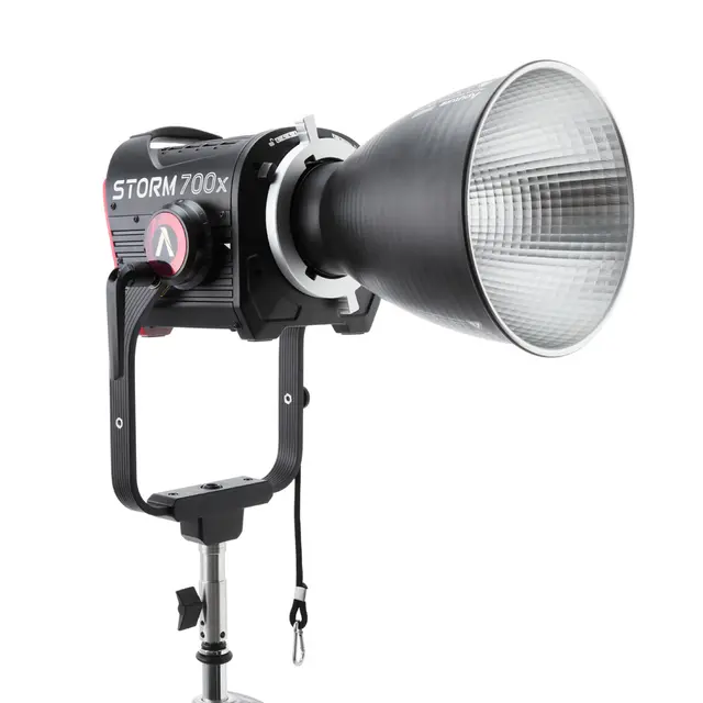 Aputure Storm 700x 700W. 2500-10000K 