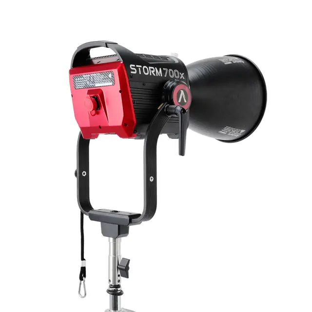 Aputure Storm 700x 700W. 2500-10000K 