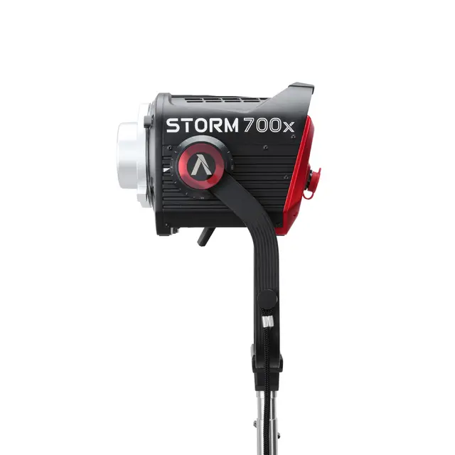 Aputure Storm 700x 700W. 2500-10000K 