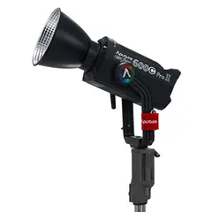 Aputure LS 600c Pro II  COB LED lampe 2300K-10000K