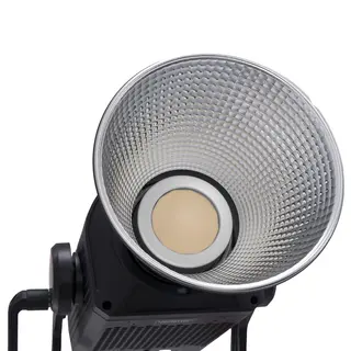 Aputure LS 600c Pro II  COB LED lampe 2300K-10000K