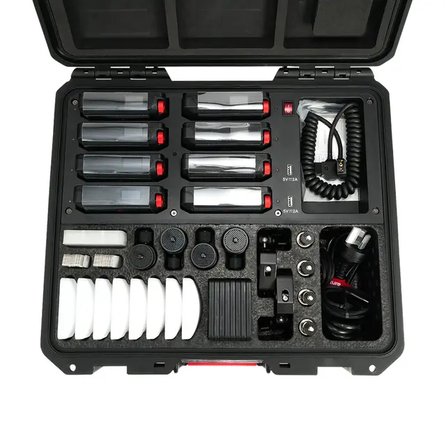 Aputure MC Pro 8 Lys Kit 8x5W. 2000-10000K. Ladekoffert. 
