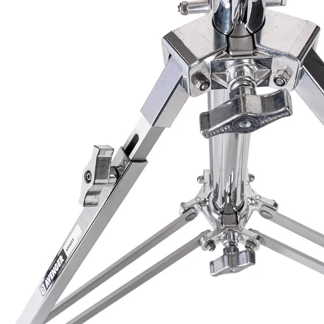Avenger Baby Stand 17 Steel Base Alu Risers Sil 170 cm/35 in