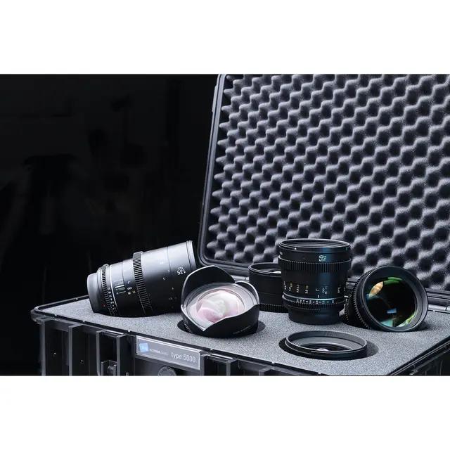 B&W Outdoor Case Type 5000 For 6 Samyang VDSLR MKII cine objektiver 