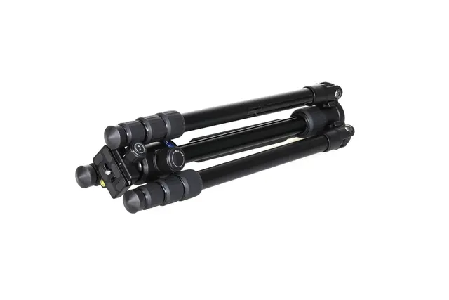 Benro iFOTO AL tripod w IB0 ballhead Fotostativ med kulehode. Aluminium 