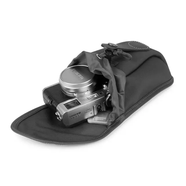 Billingham Avea 7 Black Fibrenyte/Black 