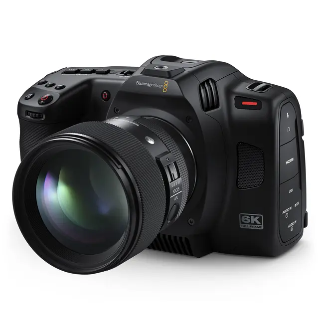 Blackmagic Cinema Camera 6K Full-Frame 6K Sensor. m/DaVinci Resolve 