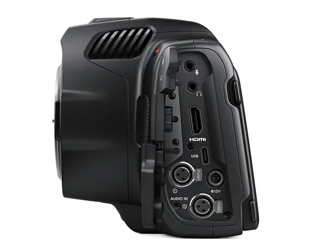 Blackmagic Pocket Cinema Camera 6K G2 EF 6K Inkludert DaVinci Resolve Program 