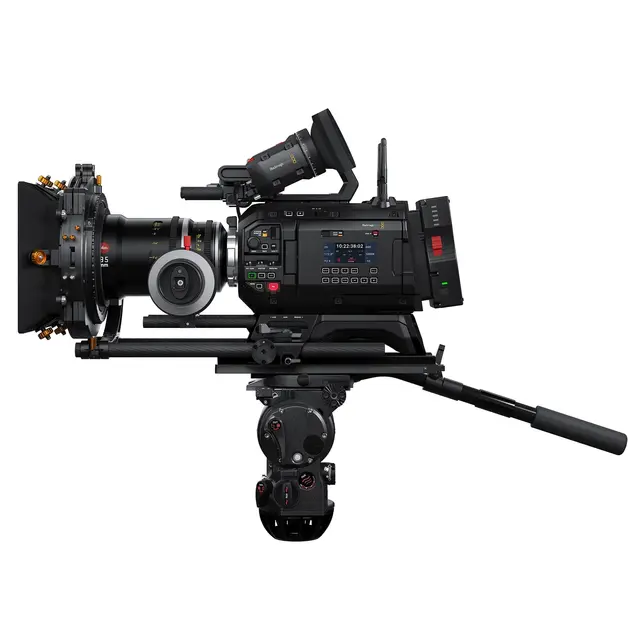 Blackmagic URSA Cine 12K LF + EVF 12K Full 35mm Cinema Camera & Søker 