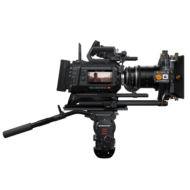Blackmagic URSA Cine 12K LF + EVF 12K Full 35mm Cinema Camera & Søker 