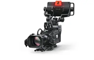 Blackmagic URSA Studio Viewfinder G2 Studio s&#248;ker til URSA kamera