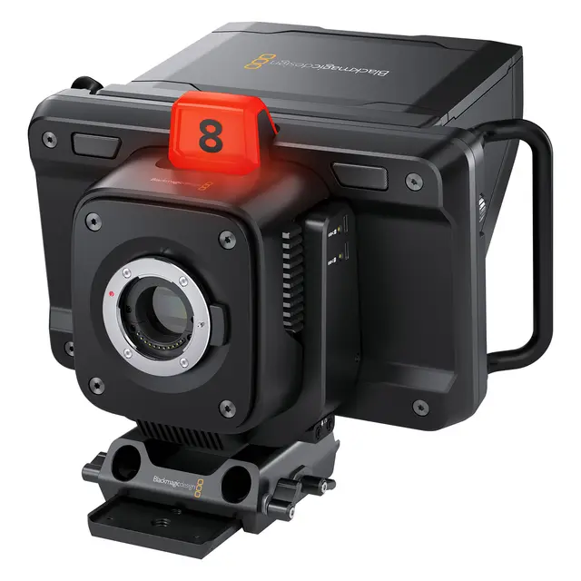 Blackmagic Studio Cam 4K Plus G2 MFT 