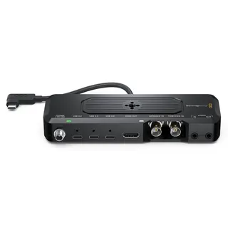 Blackmagic Camera ProDock iPhone 17 Pro Dock