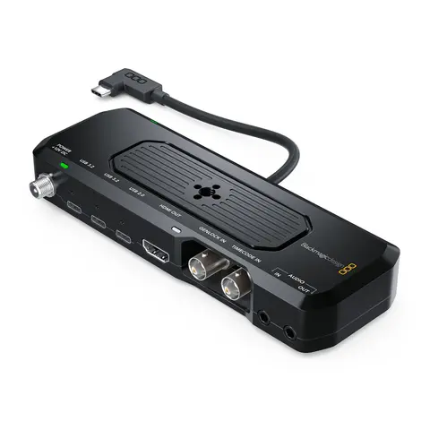 Blackmagic Camera ProDock iPhone 17 Pro Dock