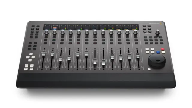 Blackmagic Fairlight Desktop Console Audio Panel DaVinci Resolve 