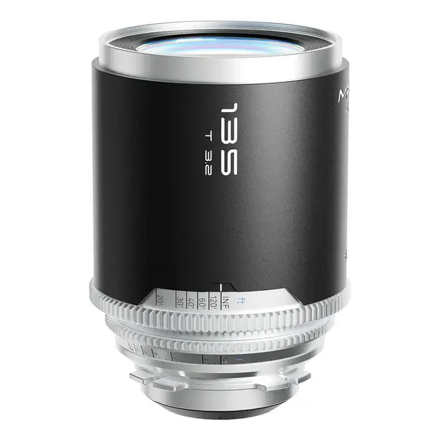 Blazar Mantis 135mm T3.2 1.33x PL-Mount. FF Anamorphic 