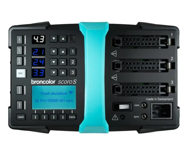 Broncolor Scoro 3200 E  RFS 2.1/WiFi blitsaggregat med 2 asymmetriske uttak 