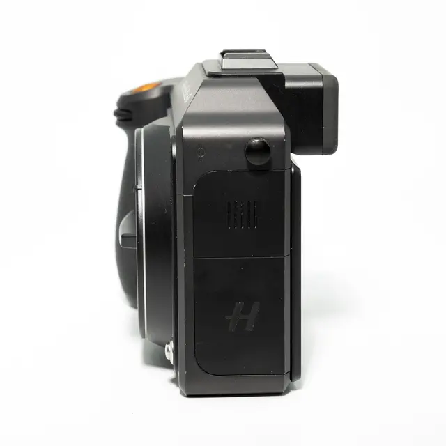 DEMO Hasselblad X2D 100C 100MP. Mellomformat speilløst kamera 