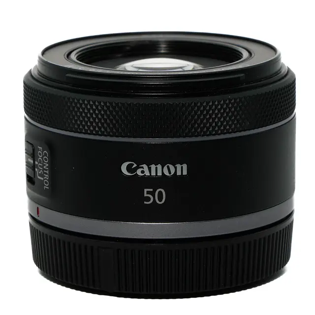 BRUKT Canon RF 50mm f/1.8 IS STM Tilstand: 2 | Canon RF 