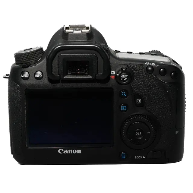 BRUKT Canon EOS 6D Tilstand: 2 |11 340 (11%) eksp. 