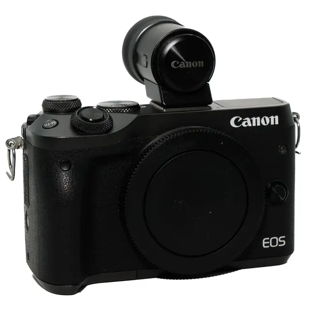 BRUKT Canon EOS M6 m/15-45mm Tilstand: 2 | eksp. 