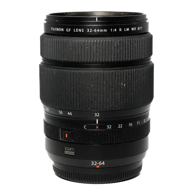 BRUKT Fujifilm GF 32-64mm f/4 R LM WR Tilstand: 3 | Fujifilm GF 