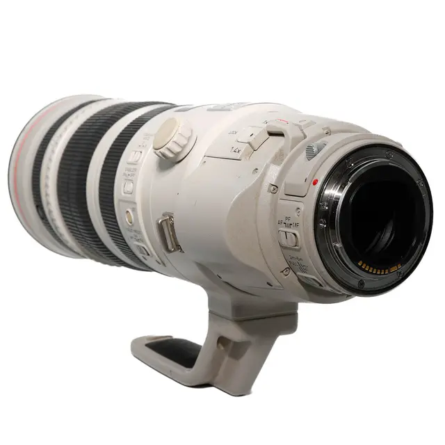 BRUKT Canon EF 200-400mm f/4 L IS USM Tilstand: 3 | Canon RF 