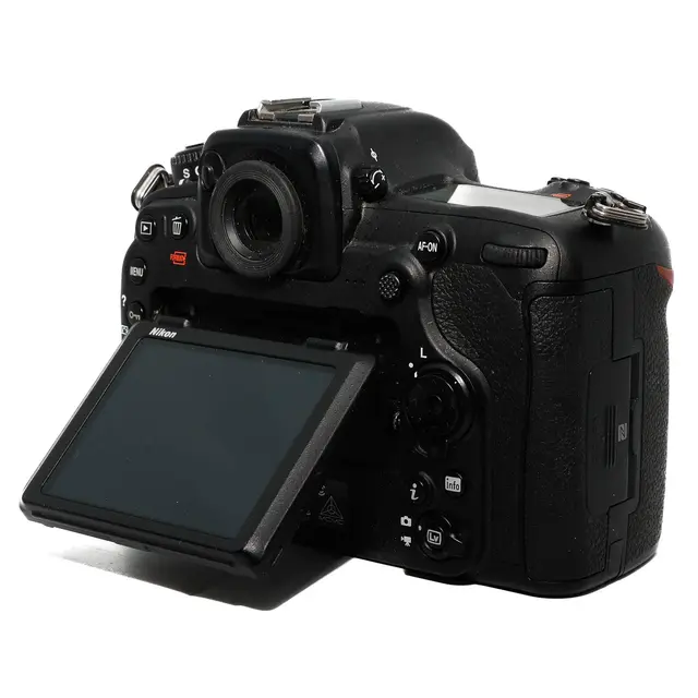 BRUKT Nikon D500 Tilstand: 2 |8136 eksp. 