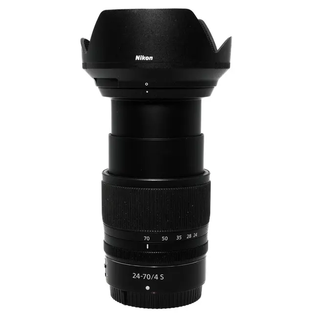 BRUKT Nikon Z 24-70mm f/4 S Tilstand: 3 | Nikon Z 