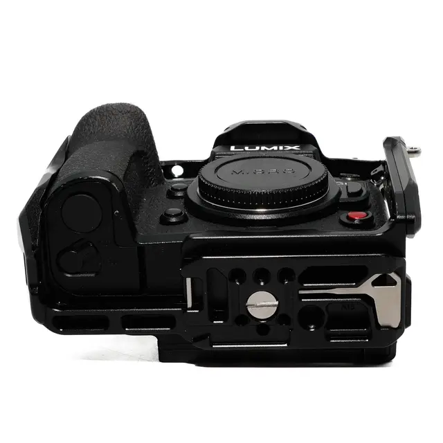 BRUKT Panasonic GH6 Tilstand: 2 |12255 eksp. 